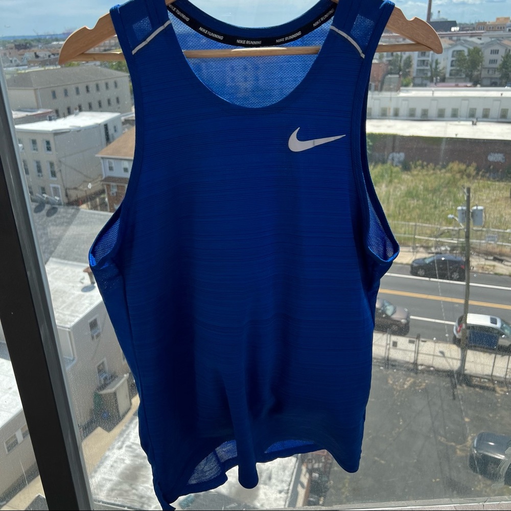 Nike Tank READ DESCRIPTION